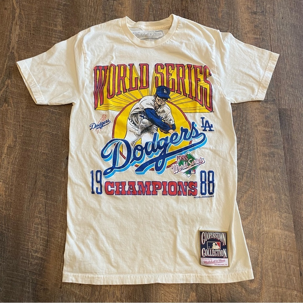 Mitchell & Ness 1988 Dodgers World Series Champions T-Shirt Size Small
